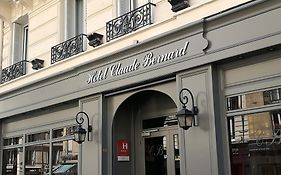 Claude Bernard Hotel Paris